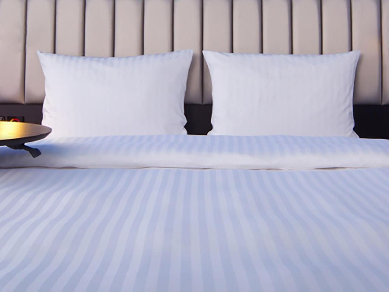 Park Inn By Radisson Brampton, On Екстериор снимка